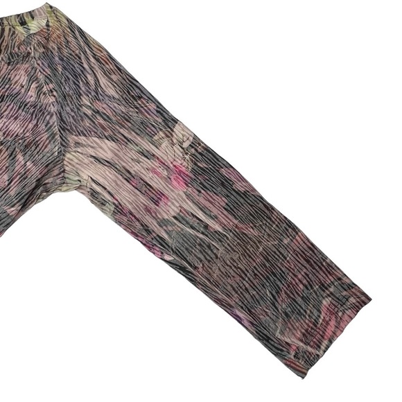 CHICO'S Multi-colored Floral Bird Sequins Embellished Top Size S - Picture 10 of 16